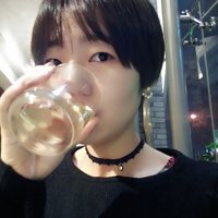 艺术家头像